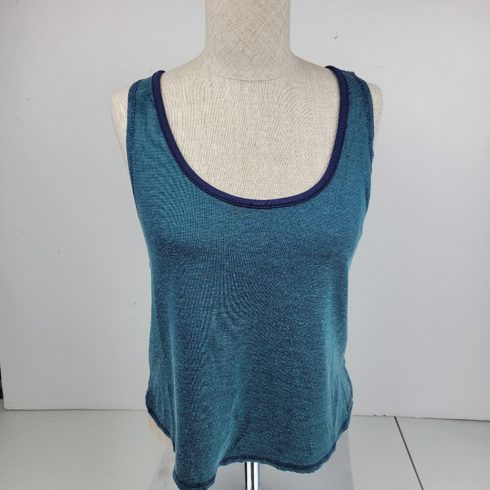 HURLEY workout tank top Nike dry fit